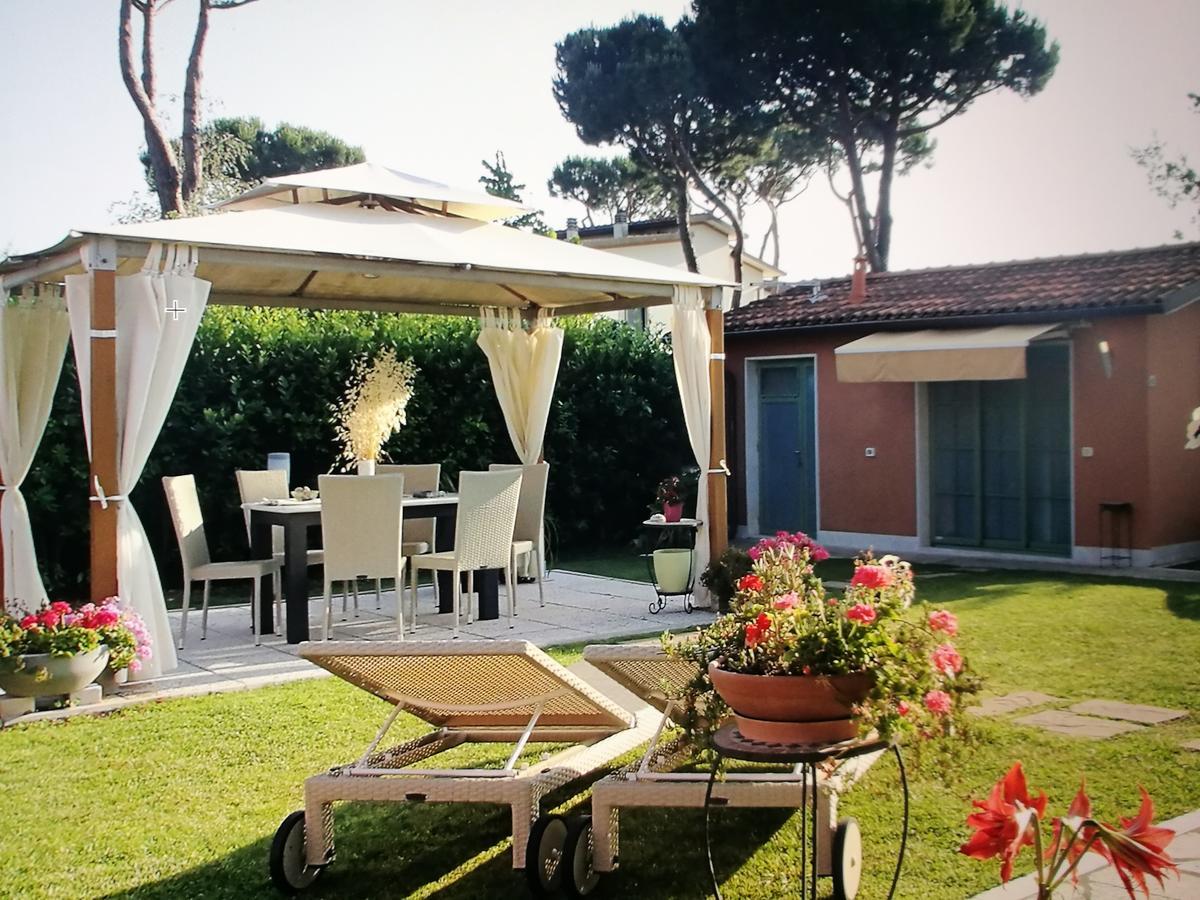 Giusy Bed And Breakfast Marina Di Carrara Luaran gambar