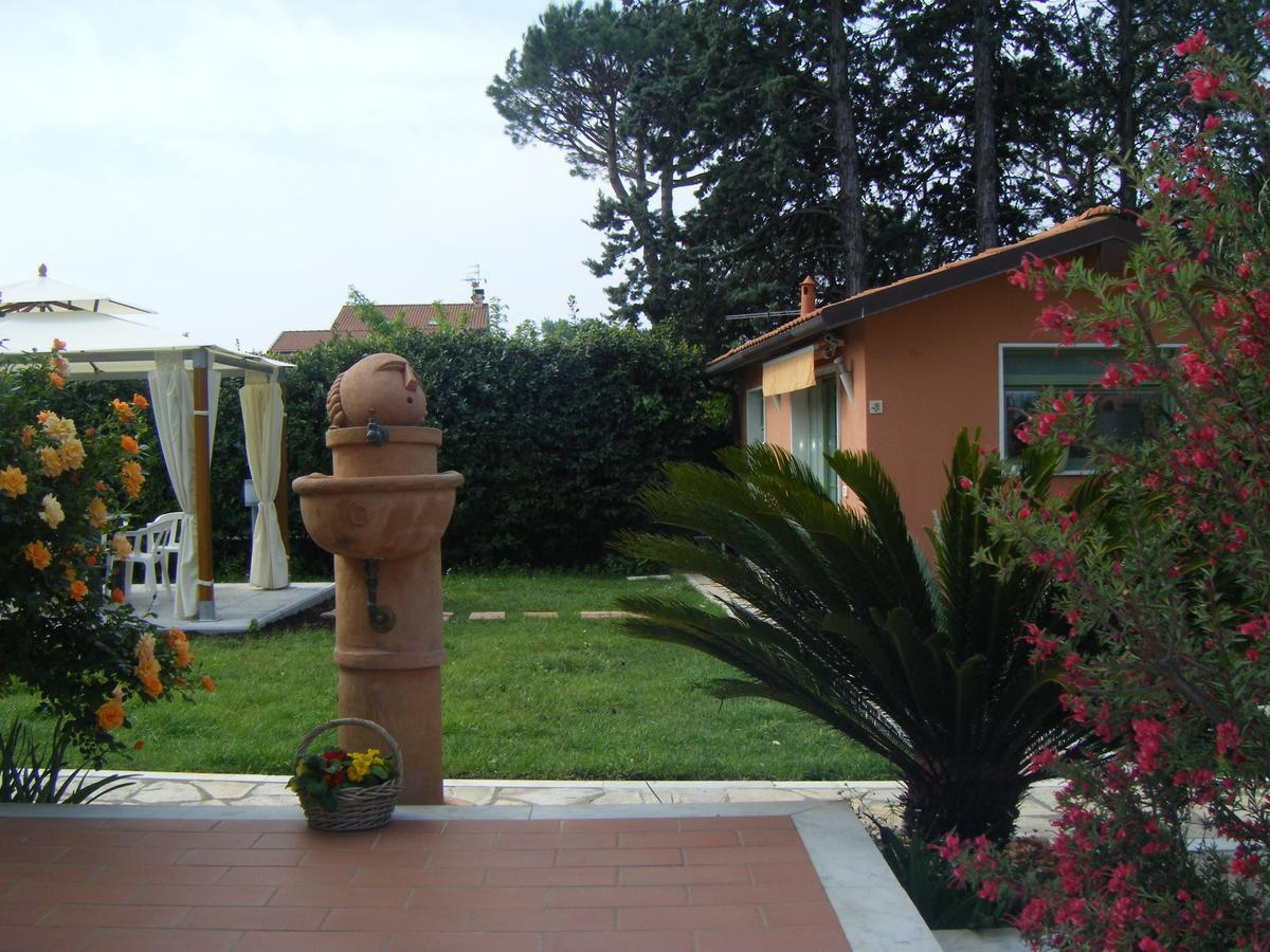 Giusy Bed And Breakfast Marina Di Carrara Luaran gambar