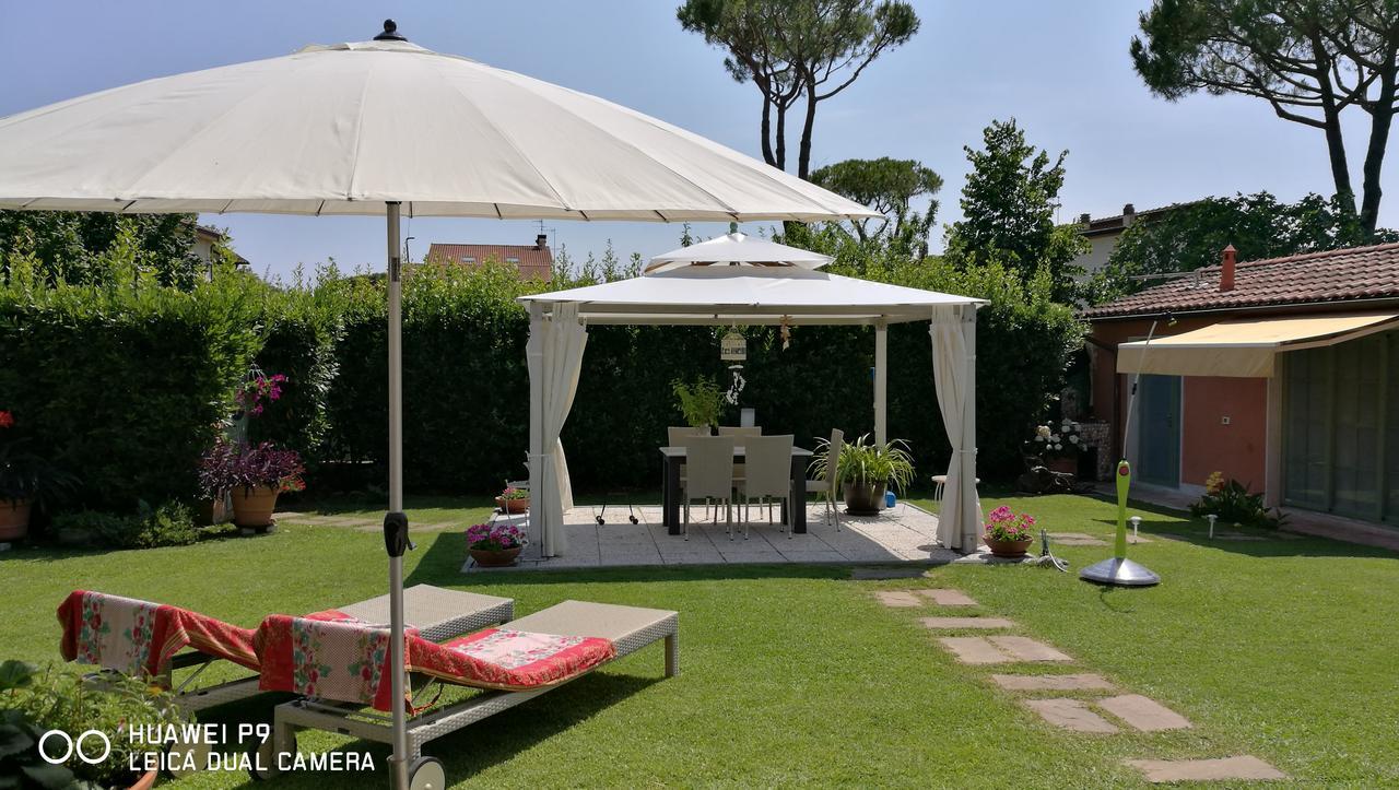 Giusy Bed And Breakfast Marina Di Carrara Luaran gambar