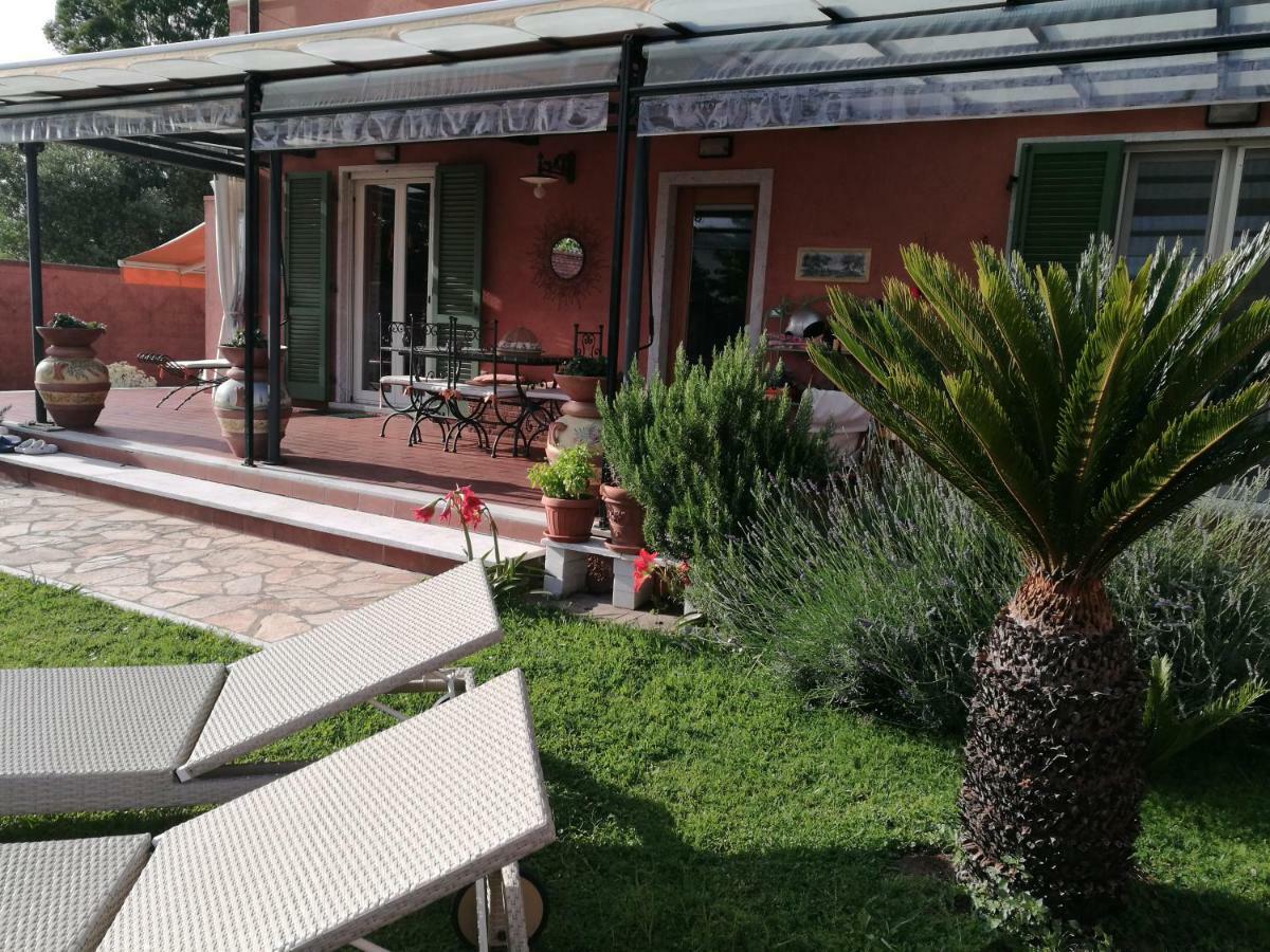 Giusy Bed And Breakfast Marina Di Carrara Luaran gambar